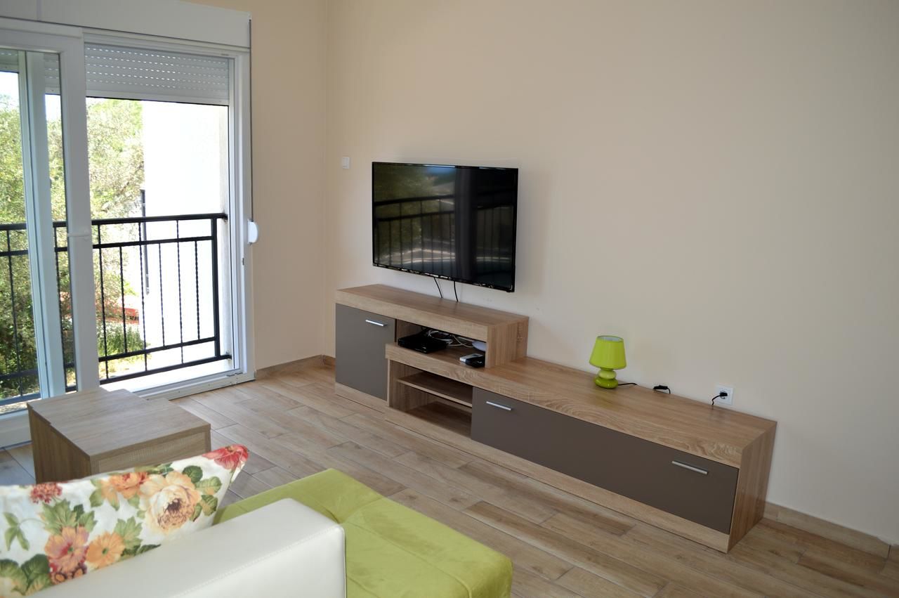 Гостевой дом Apartments MM Свети-Стефан-30