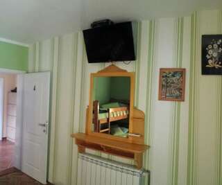 Гостевой дом Apartments MM Свети-Стефан Апартаменты с 1 спальней (для 3 взрослых)-5