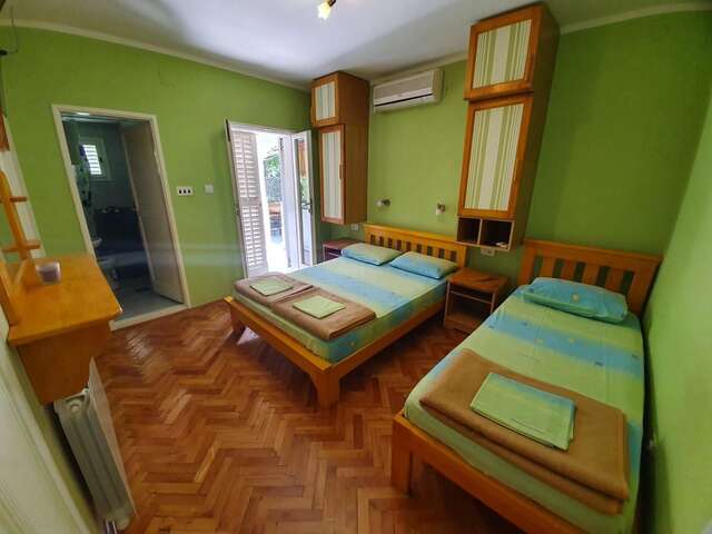 Гостевой дом Apartments MM Свети-Стефан-20